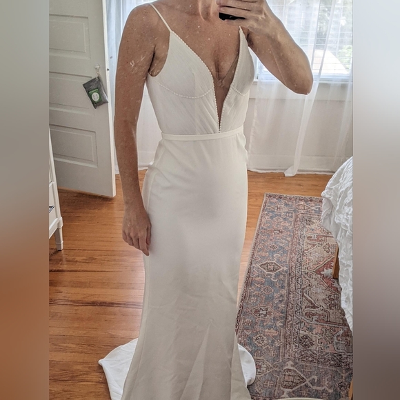 Made With Love Custom Wedding Dress - Picture 6 of 10